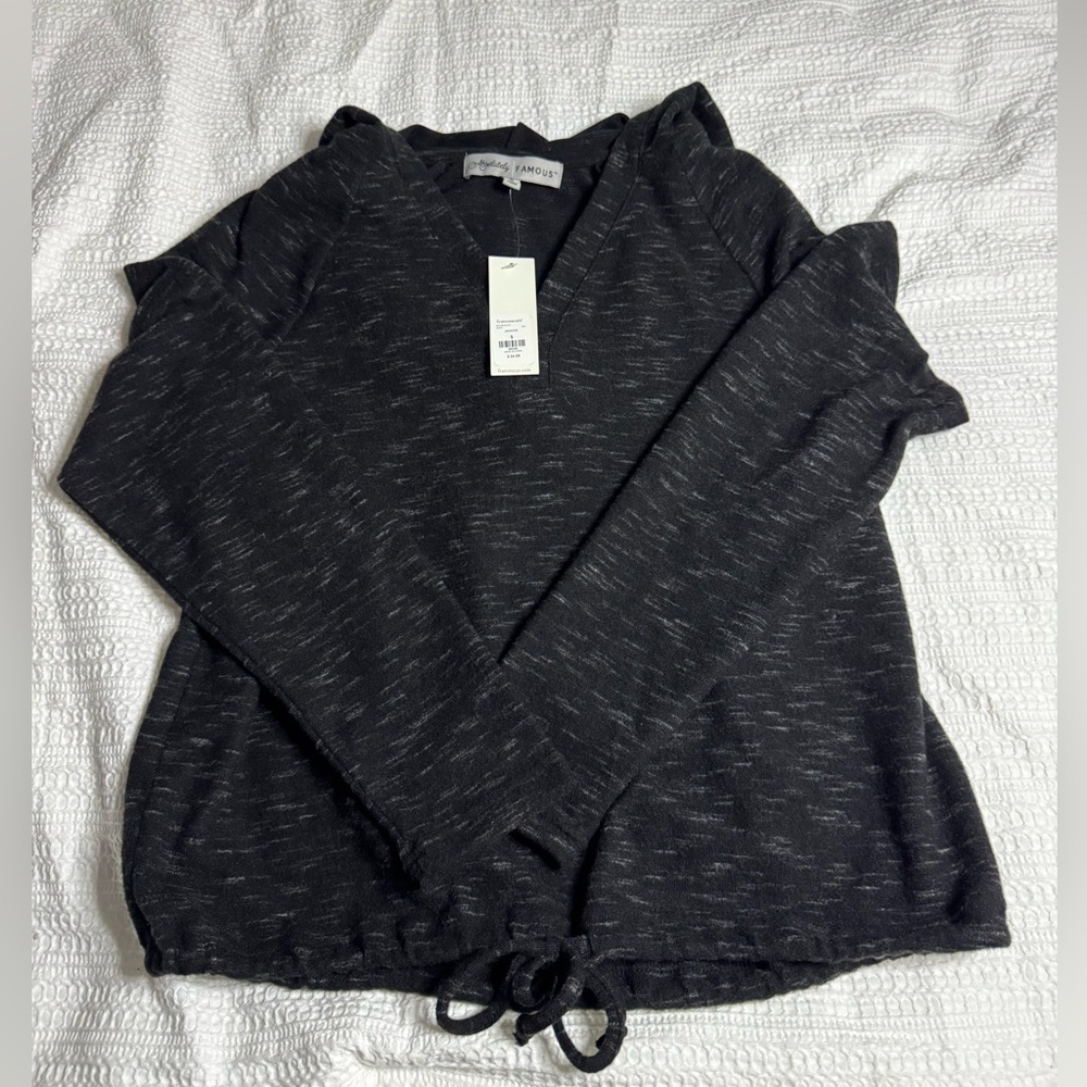 Francesca’s Dark Heather Thin Long Sleeve Hoodie